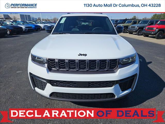 2026 Jeep Grand Cherokee GRAND CHEROKEE LAREDO ALTITUDE 4X4