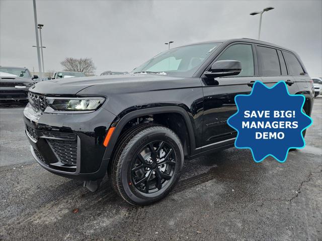 2026 Jeep Grand Cherokee GRAND CHEROKEE LAREDO ALTITUDE 4X4 2026 Jeep Grand Cherokee GRAND CHEROKEE LAREDO ALTITUDE 4X4