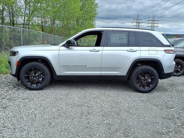 2026 Jeep Grand Cherokee GRAND CHEROKEE LAREDO ALTITUDE 4X4 2026 Jeep Grand Cherokee GRAND CHEROKEE LAREDO ALTITUDE 4X4