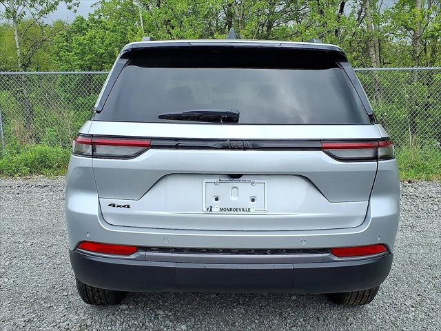 2026 Jeep Grand Cherokee GRAND CHEROKEE LAREDO ALTITUDE 4X4 2026 Jeep Grand Cherokee GRAND CHEROKEE LAREDO ALTITUDE 4X4