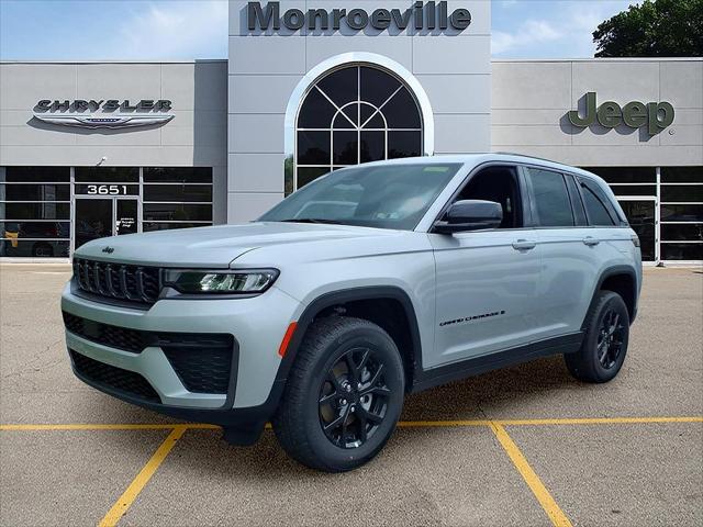2026 Jeep Grand Cherokee GRAND CHEROKEE LAREDO ALTITUDE 4X4 2026 Jeep Grand Cherokee GRAND CHEROKEE LAREDO ALTITUDE 4X4