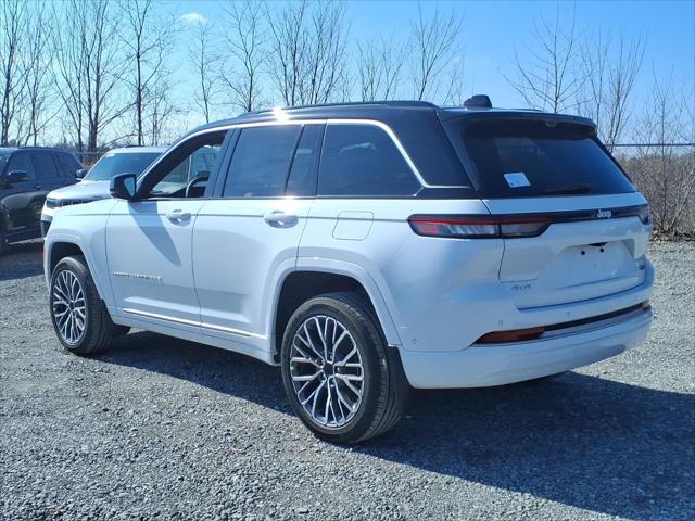 2026 Jeep Grand Cherokee GRAND CHEROKEE SUMMIT 4X4