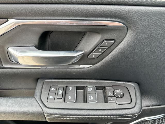2026 Ram 1500 Laramie Crew Cab 4x4 5'7" Box
