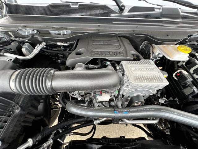 2026 Ram 1500 Laramie Crew Cab 4x4 5'7" Box