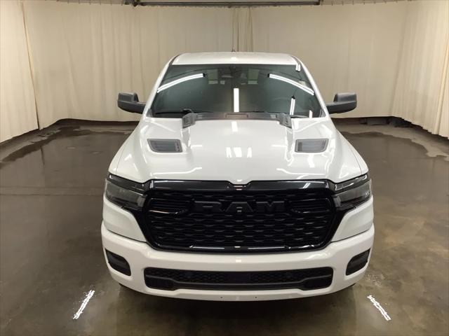 2026 RAM Ram 1500 RAM 1500 EXPRESS CREW CAB 4X4 57 BOX 2026 RAM Ram 1500 RAM 1500 EXPRESS CREW CAB 4X4 57 BOX
