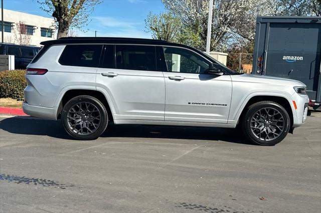 2026 Jeep Grand Cherokee GRAND CHEROKEE L SUMMIT 4X4