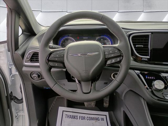 2026 Chrysler Pacifica Limited AWD