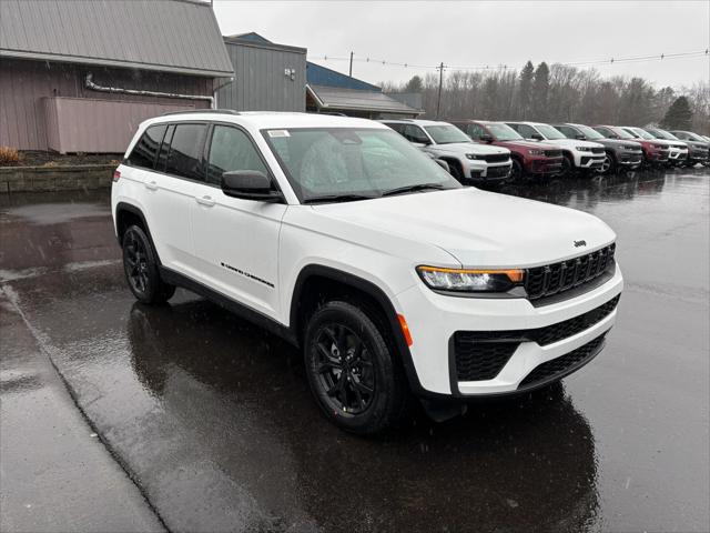 2026 Jeep Grand Cherokee GRAND CHEROKEE LAREDO ALTITUDE 4X4 2026 Jeep Grand Cherokee GRAND CHEROKEE LAREDO ALTITUDE 4X4