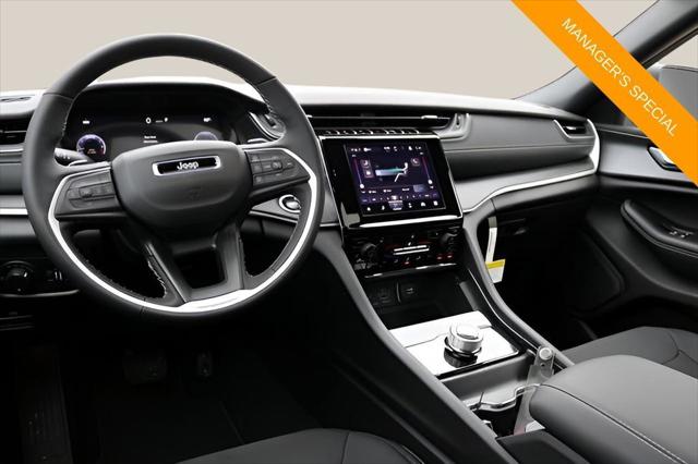 2026 Jeep Grand Cherokee Altitude 4x2