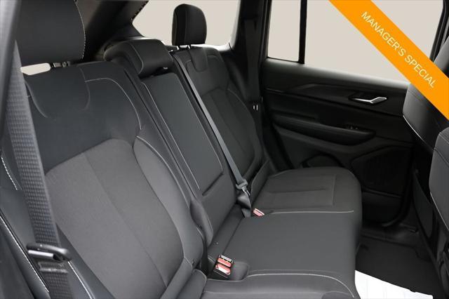 2026 Jeep Grand Cherokee Altitude 4x2