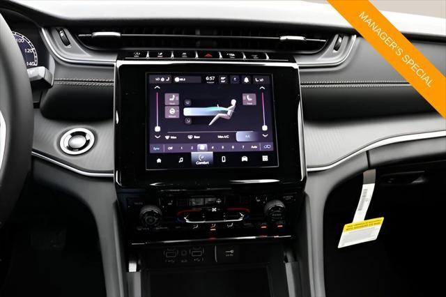 2026 Jeep Grand Cherokee Altitude 4x2