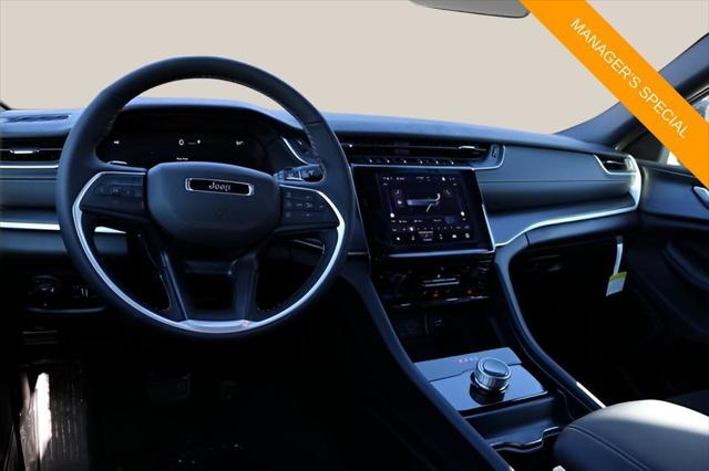 2026 Jeep Grand Cherokee Altitude 4x2