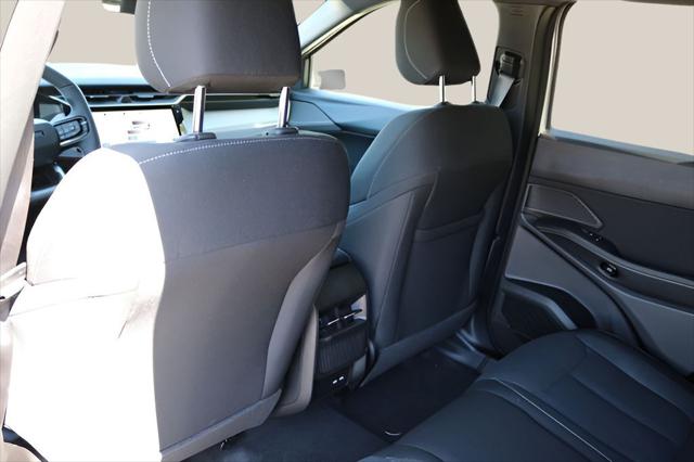 2026 Jeep Cherokee Laredo 4x4
