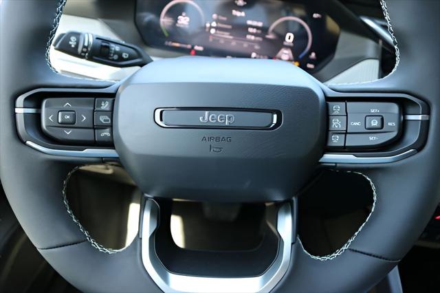 2026 Jeep Cherokee Laredo 4x4