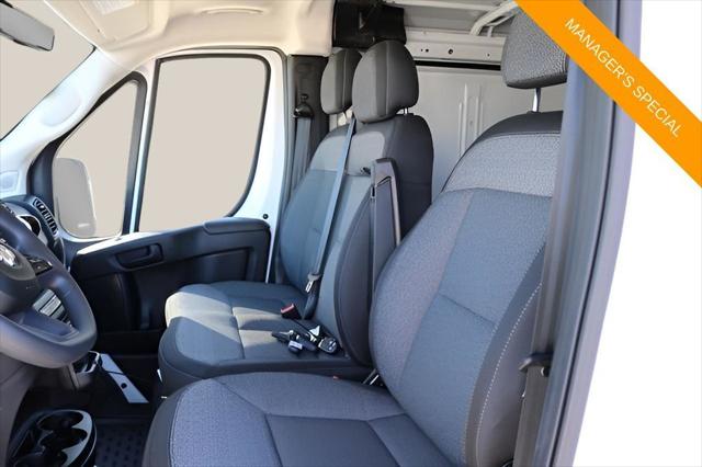 2026 Ram ProMaster Cargo Van Tradesman Low Roof 136" WB w/Pass Seat