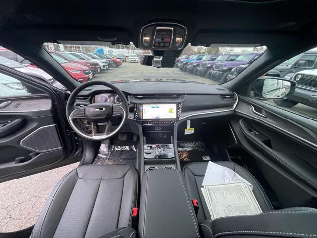 2026 Jeep Grand Cherokee GRAND CHEROKEE LIMITED RESERVE 4X4