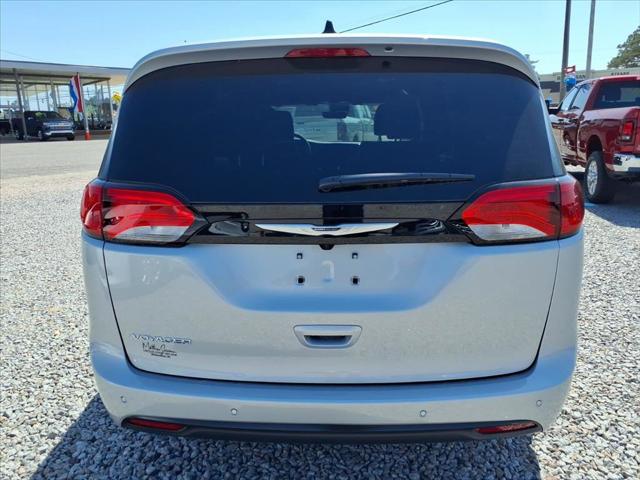 2026 Chrysler Voyager VOYAGER LX