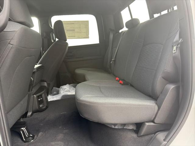 2026 Ram 2500 Tradesman Crew Cab 4x4 6'4" Box