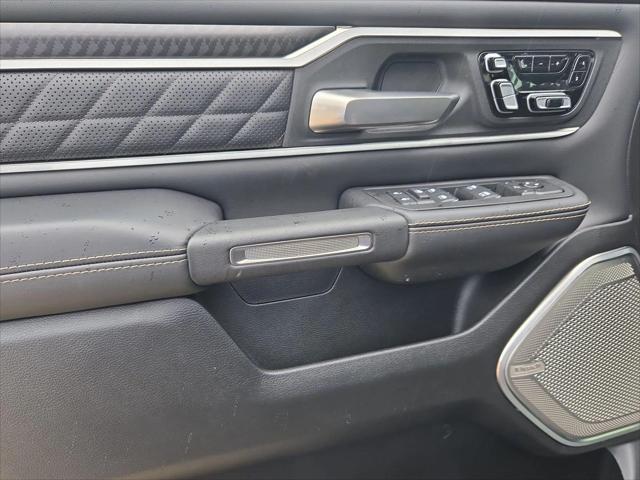 2026 Ram 1500 Tungsten Crew Cab 4x4 5'7" Box