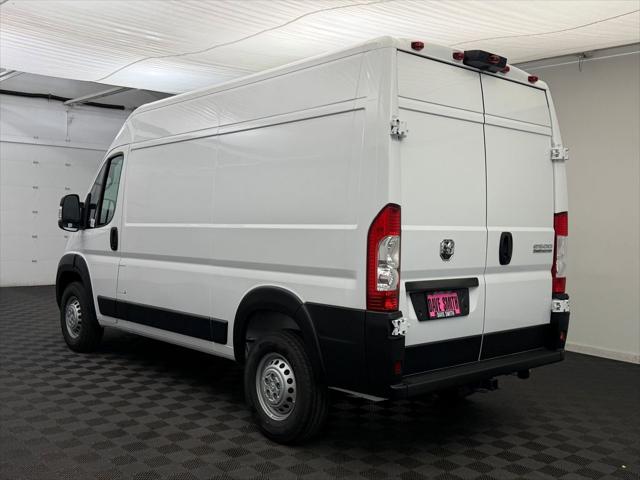 2026 RAM Ram ProMaster RAM PROMASTER 2500 TRADESMAN CARGO VAN HIGH ROOF 136 WB