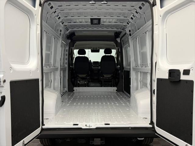 2026 Ram ProMaster Cargo Van Tradesman High Roof 159" WB w/Pass Seat