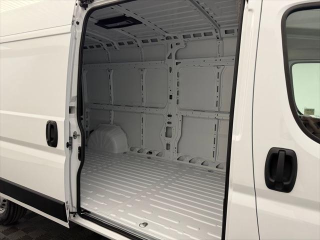 2026 Ram ProMaster Cargo Van Tradesman High Roof 159" WB w/Pass Seat