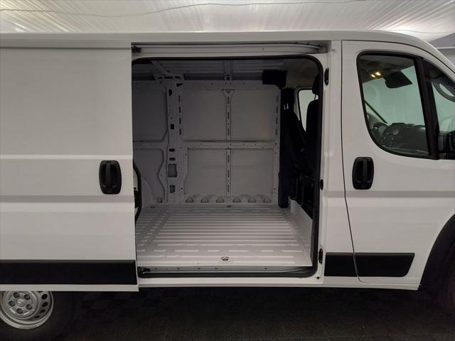 2026 Ram ProMaster 2500 Cargo Van Tradesman Low Roof 136 WB w/Pass Seat