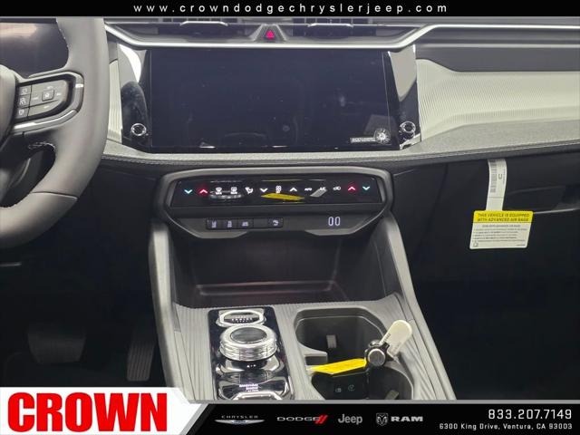 2026 Jeep Cherokee Laredo 4x4