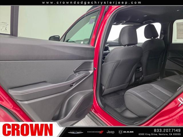 2026 Jeep Cherokee Laredo 4x4