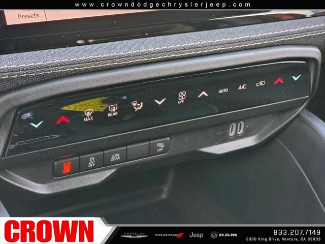 2026 Jeep Cherokee Laredo 4x4