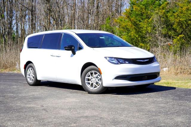 2026 Chrysler Voyager VOYAGER LX