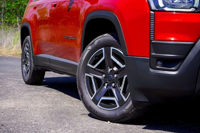 2026 Jeep Cherokee CHEROKEE LAREDO 4X4