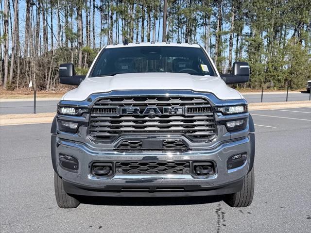 2026 RAM Ram 5500 Chassis Cab RAM 5500 TRADESMAN CHASSIS CREW CAB 4X4 84 CA 2026 RAM Ram 5500 Chassis Cab RAM 5500 TRADESMAN CHASSIS CREW CAB 4X4 84 CA