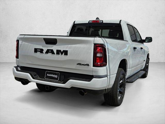 2026 RAM Ram 1500 RAM 1500 EXPRESS CREW CAB 4X4 57 BOX