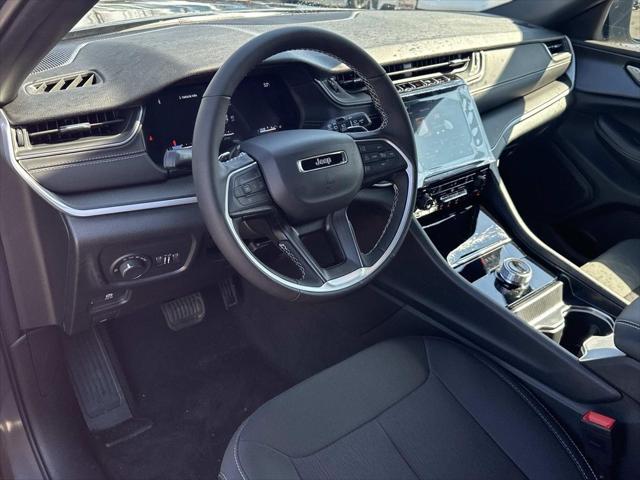 2026 Jeep Grand Cherokee GRAND CHEROKEE LAREDO X 4X4 2026 Jeep Grand Cherokee GRAND CHEROKEE LAREDO X 4X4
