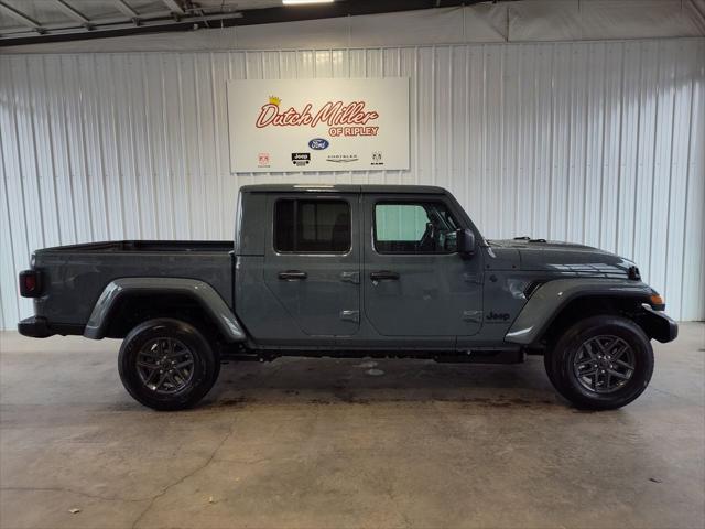 2026 Jeep Gladiator GLADIATOR SPORT S 4X4