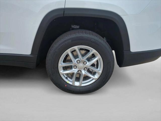 2026 Jeep Grand Cherokee Altitude 4x2