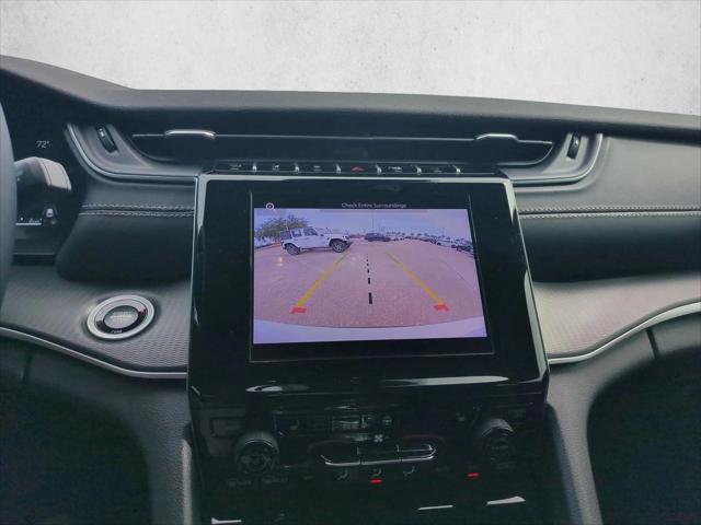 2026 Jeep Grand Cherokee Altitude 4x2