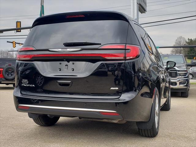 2026 Chrysler Pacifica PACIFICA SELECT AWD