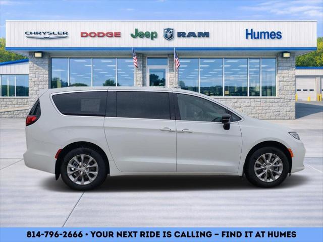 2026 Chrysler Pacifica PACIFICA SELECT AWD