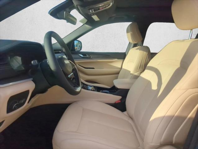 2026 Jeep Grand Cherokee GRAND CHEROKEE L LIMITED 4X2