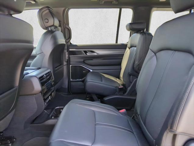 2026 Jeep Grand Wagoneer Limited Altitude 4x4