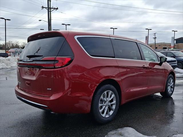 2026 Chrysler Pacifica PACIFICA SELECT AWD
