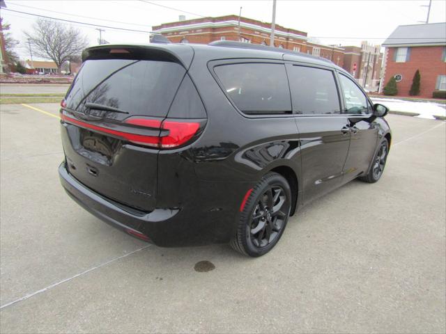 2026 Chrysler Pacifica PACIFICA LIMITED