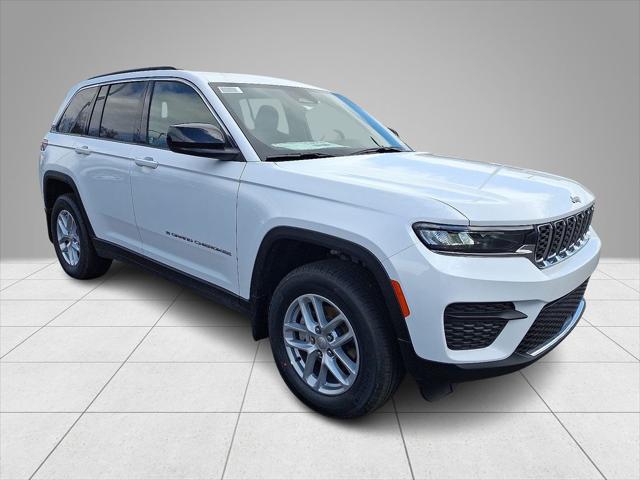 2026 Jeep Grand Cherokee GRAND CHEROKEE LAREDO X 4X4