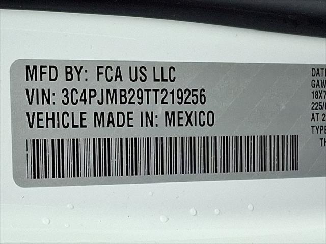 2026 Jeep Cherokee Laredo 4x4