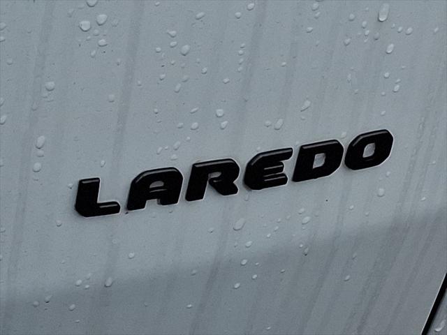 2026 Jeep Cherokee Laredo 4x4