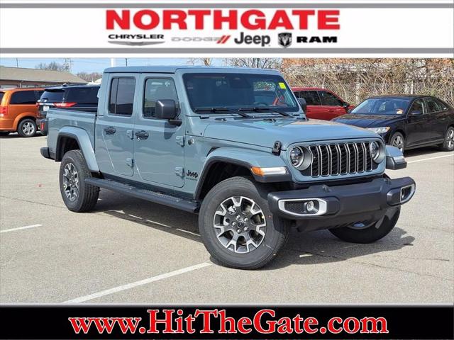 2026 Jeep Gladiator GLADIATOR SAHARA 4X4