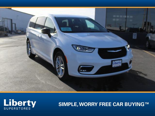 2026 Chrysler Pacifica PACIFICA SELECT AWD