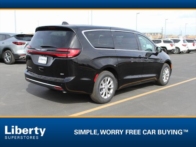 2026 Chrysler Pacifica PACIFICA SELECT AWD
